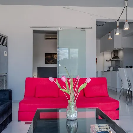 Combo Acropolis View 6 Bedrooms 4 Bathrooms Apartment *